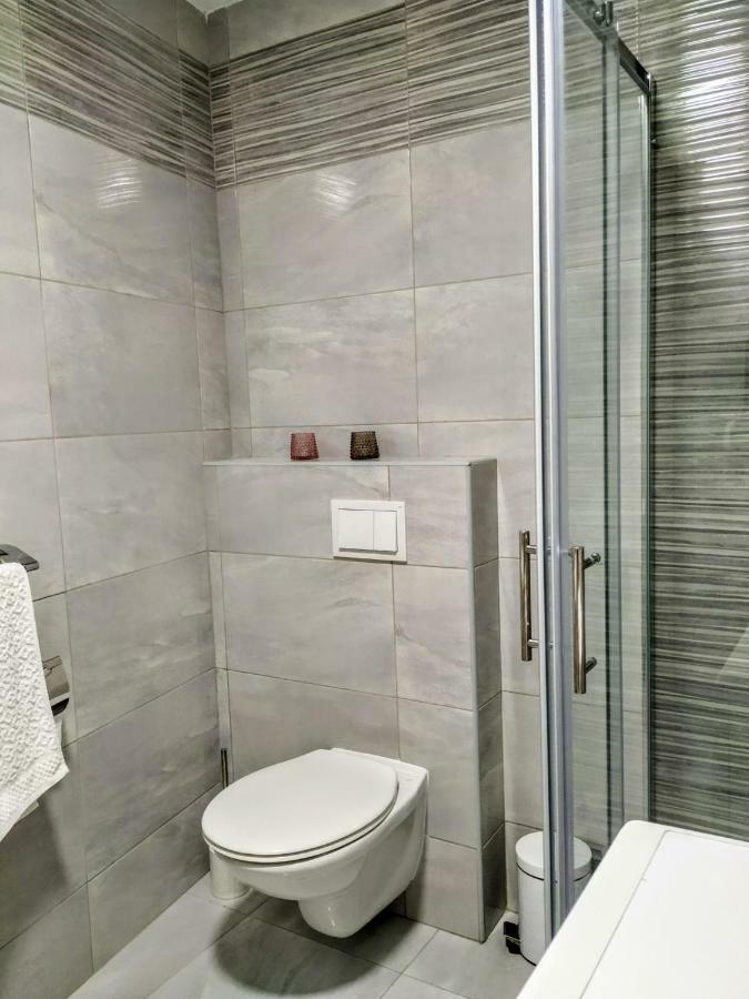 Studio Apartman Violeta II - 50M From The Beach Трогір Екстер'єр фото