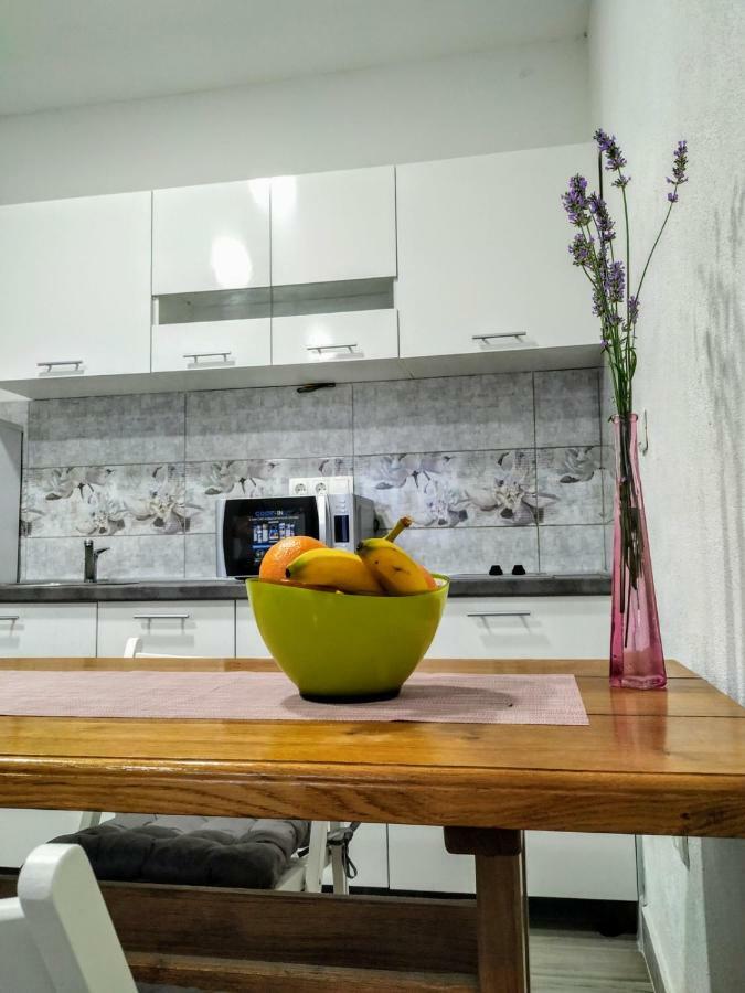 Studio Apartman Violeta II - 50M From The Beach Трогір Екстер'єр фото